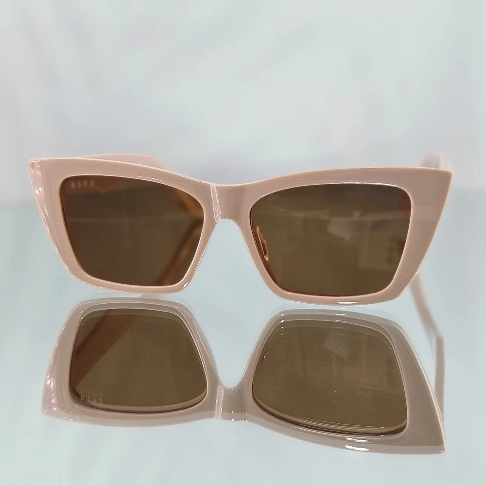 DIFF x Krista Horton Sunglasses The Kolly Light Taupe Brown Polarized Retro Gift